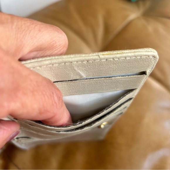 CHANEL Wallet - Picture 6 of 6